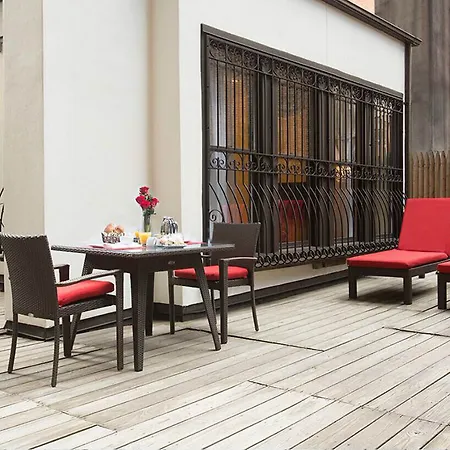 Fitzpatrick Manhattan Hotel 4*