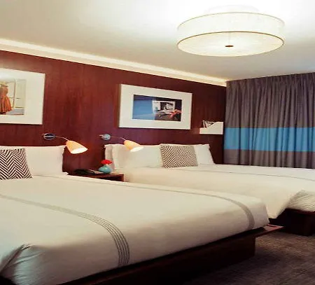 6 Columbus Park 4* New York