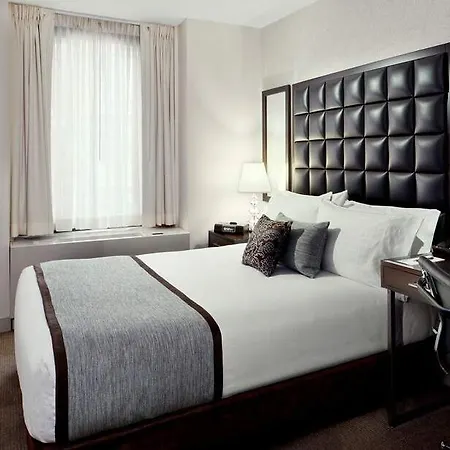 Distrikt City, Tapestry Collection By Hilton Hotel