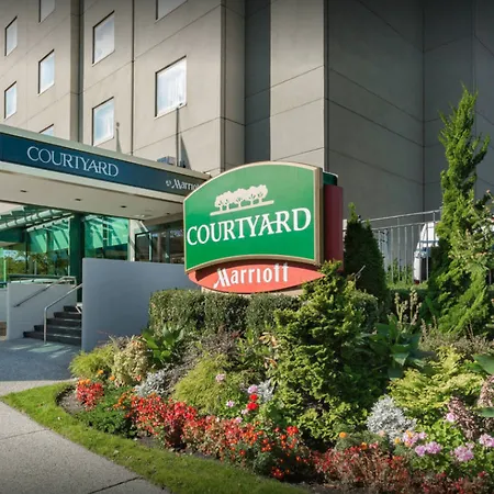 Courtyard By Marriott Jfk Airport Hotel 3*
