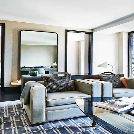 Sixty Soho 4*