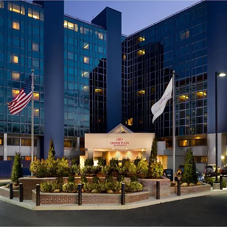Crowne Plaza Jfk Airport City, An Ihg New York