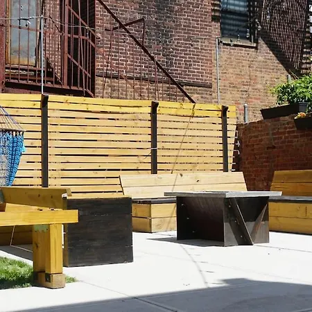 Brooklyn Nook Apartment *