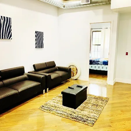 Starlux Apartment *