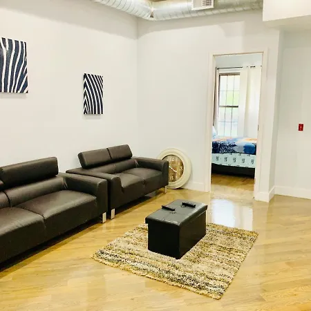 Starlux Apartment