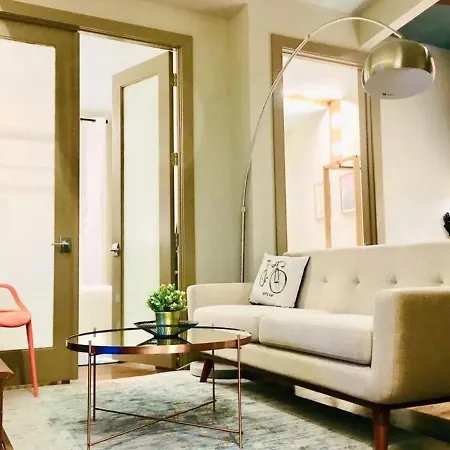 Getaluxe Suites, Brooklyn New York