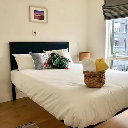 Getaluxe Suites, Brooklyn Apartment New York