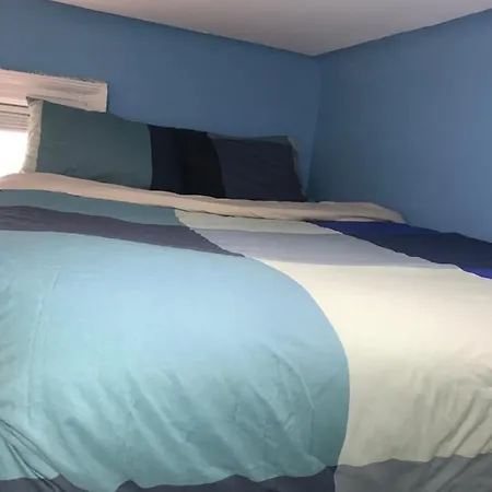 Homestay Private In A Shared 15 Minutes To Times Square! New York