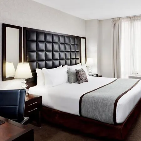 Distrikt City, Tapestry Collection By Hilton Hotel