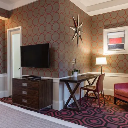 Hotel The Empire