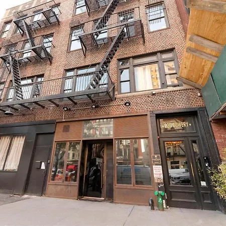 The Bowery House Hostel *
