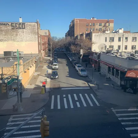 Apartment Private In Sunnyside ,21 Minutes To Times Square