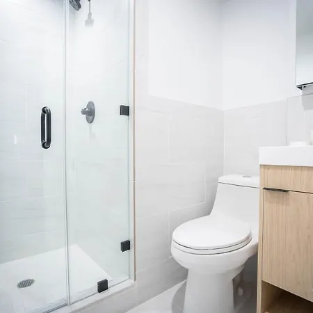 Chelsea South 30 Day Stays