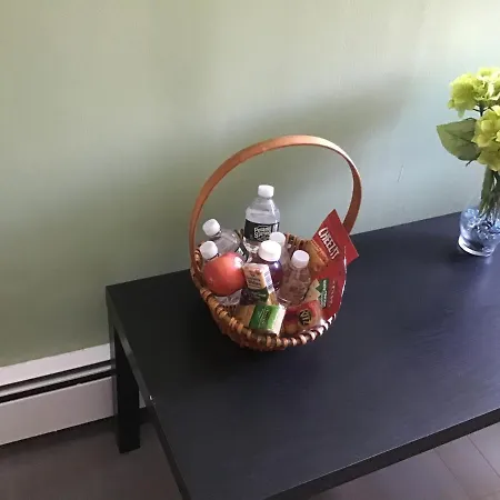 Beautiful Near Jfk And Close To Laguardia Airports *