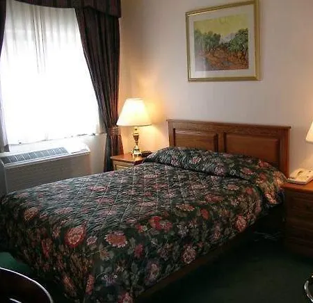 Chelsea Savoy 3*