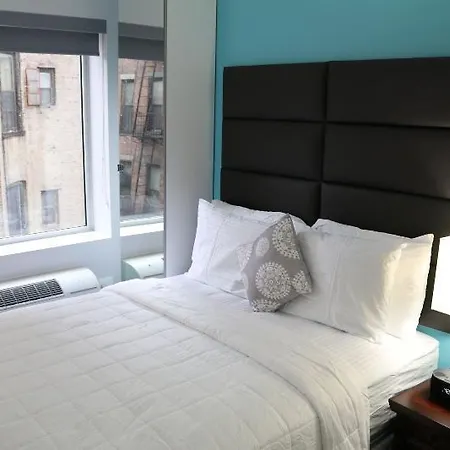 Canal Loft 2*