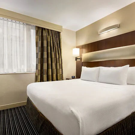 Doubletree By Hilton Downtown Hotel New York