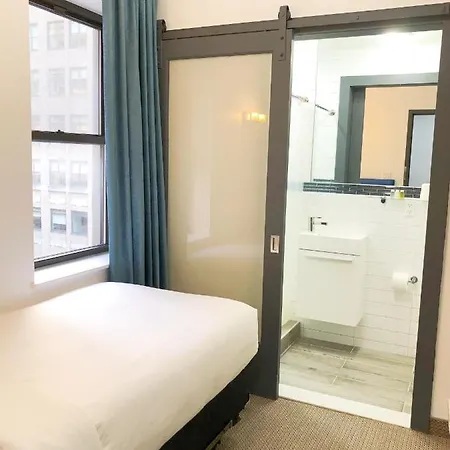 837 Hotel New York
