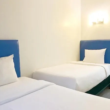 Hotel 837