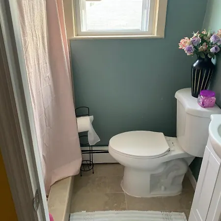 Beautiful Near Jfk And Close To Laguardia Airports *