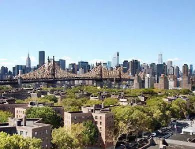 Hotel Sleep Long Island - Manhattan View 3*
