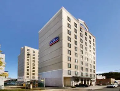 Hotel Sleep Long Island - Manhattan View 3*