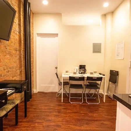 - 2 Bedroom In Midtown * New York