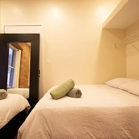 - 2 Bedroom In Midtown * New York