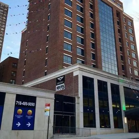 Comfort & - Kew Gardens Near La Guardia Airport Hotel 3*