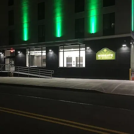 Wingate By Wyndham Jamaica Ny/ Airtrain Jfk Hotel 3*