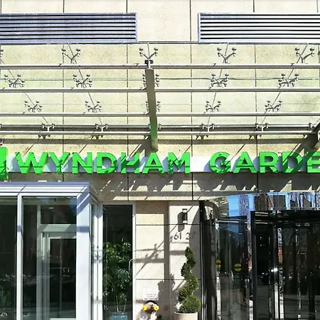 Wyndham Garden Fresh Meadows Flushing Hotel