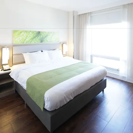 Wyndham Garden Fresh Meadows Flushing