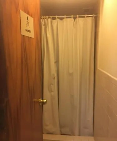 Seafarers International House Hotel New York