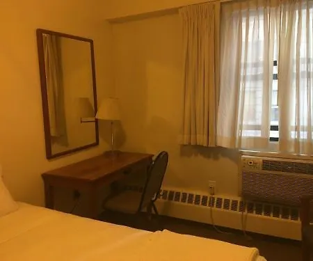 Hotel Seafarers International House