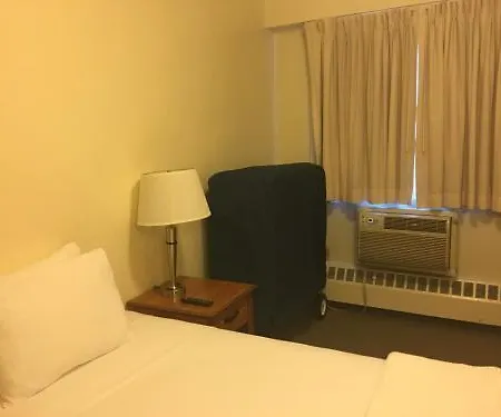 Hotel Seafarers International House
