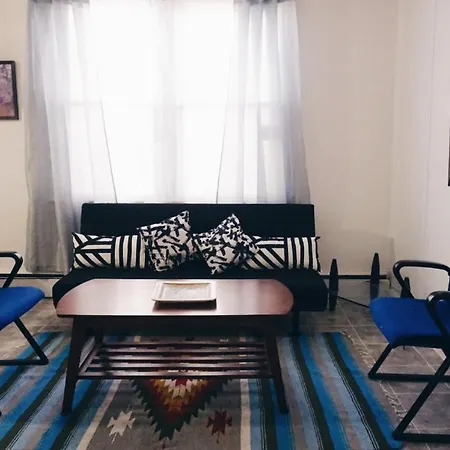 Your Nyc Base - Mins To Airport & Subway Guest house