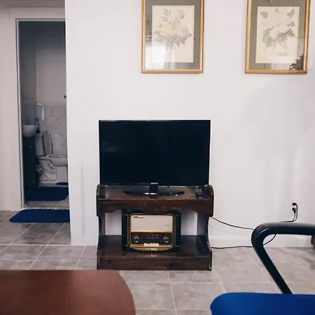 Your Nyc Base - Mins To Airport & Subway Guest house *