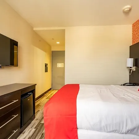 Airport Plaza Jfk Airport Hotel