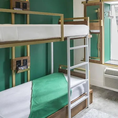 Hotel Comfort Times Square South Area