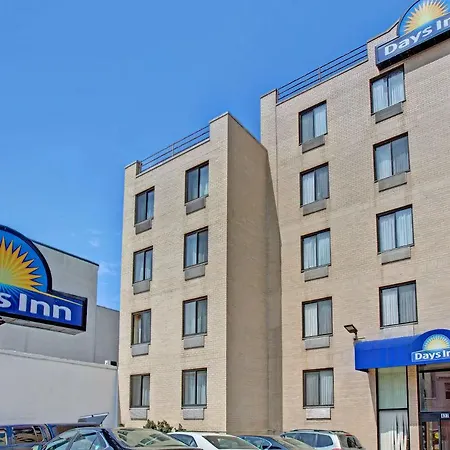 Days Brooklyn Hotel 2*