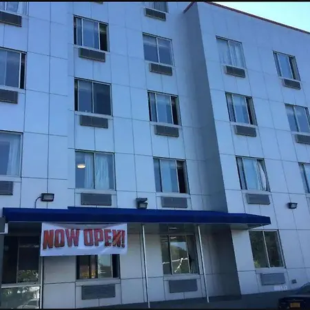 Days By Wyndham Brooklyn Borough Park Hotel New York