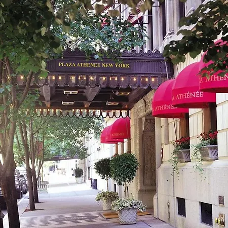 Hotel Plaza Athenee By Suiteness New York