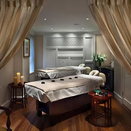 Plaza Athenee By Suiteness * New York