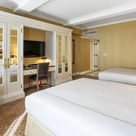 Plaza Athenee By Suiteness Hotel New York
