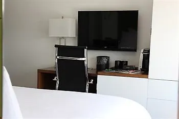 Bpm Brooklyn Hotel
