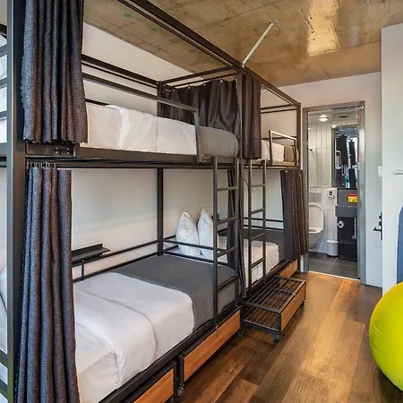 Artel Hotel 3*