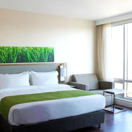 Hotel Wyndham Garden Fresh Meadows Flushing