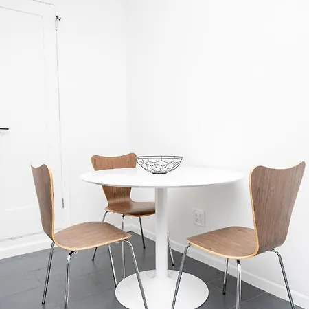 Chelsea South 30 Day Stays New York
