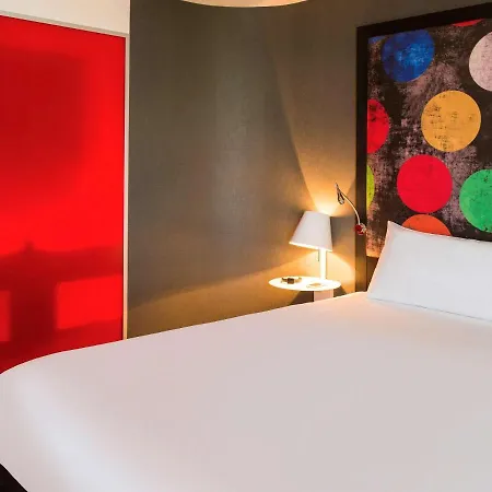 Ibis Styles Laguardia Airport 2*