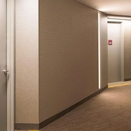 Ibis Styles Laguardia Airport Hotel 2*